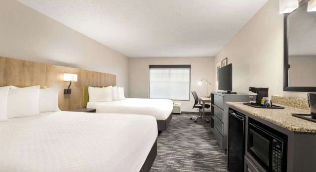 Четырёхместный номер Standard Country Inn & Suites by Radisson, Boise West - Meridian
