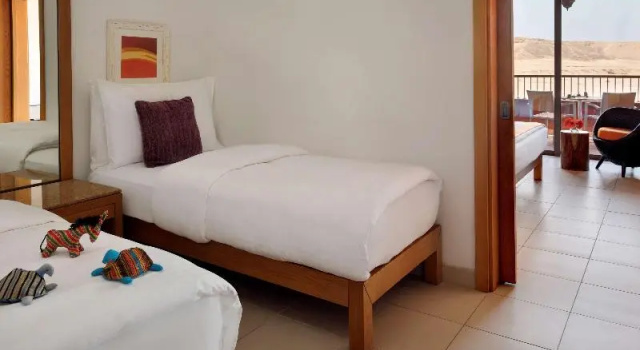 Standard quadruple famille chambre Mövenpick Resort & Spa Tala Bay Aqaba