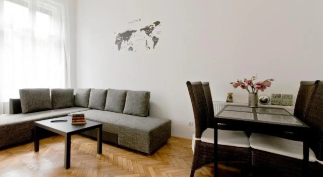 Апартаменты Balcony Apartment