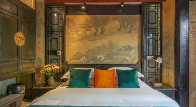 Люкс Deluxe Lijiang Ten Courtyard Inn