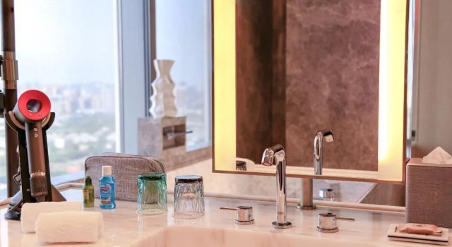 Номер Executive с видом на реку Grand Bay Hotel Chengdu