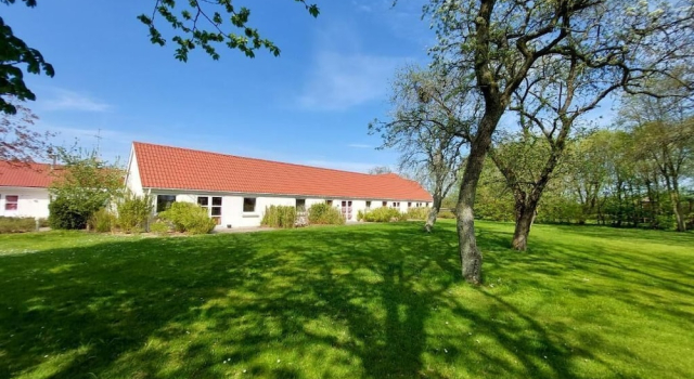 Læsø Efterskole, Rezerwuj Hotel Læsø Dania