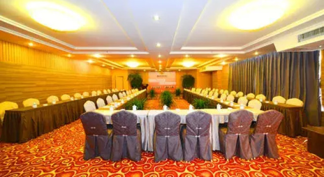 Jindu Hotel (Xichang Moon Lake Park), Reservar Hotel Xichang Sichuan