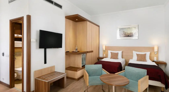 Трёхместный номер Comfort Hotel Bristol Budapest