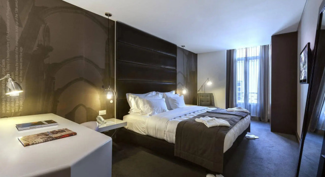 Lisboa Carmo Hotel