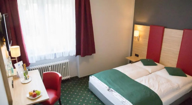 Двухместный номер Comfort Hotel Cosima