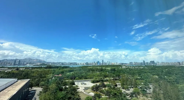 Семейный номер Standard Wyndham Grand Qingdao