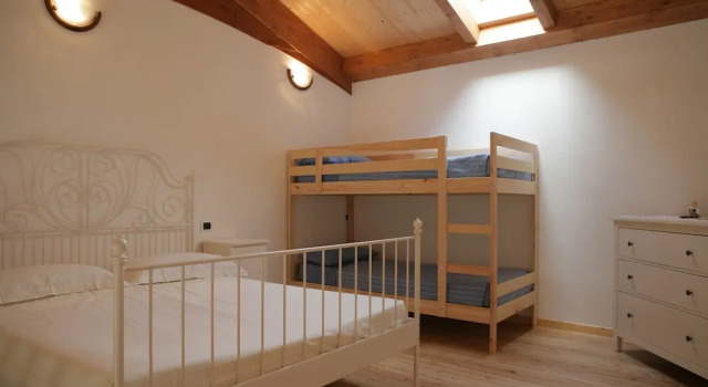 Agriturismo Adorno, Забронировать Отель Отели Пьемонта с бассейном, Бассейн