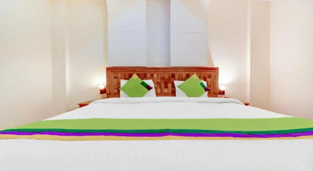 Номер Deluxe Treebo Calista, Patel Nagar
