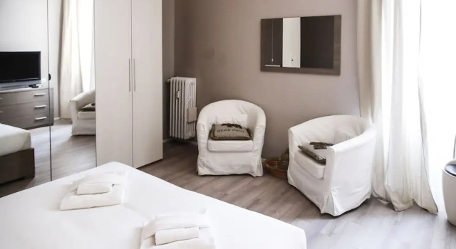 Rentopolis Vela 16 - Città Studi, Book Hotel Città Studi Milano, nær Caiazzo