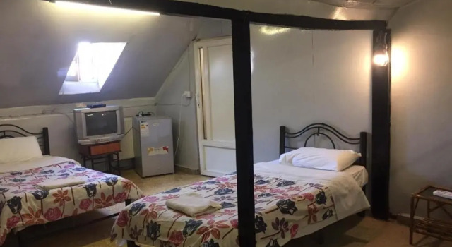 Habitación cuádruple Económica Cairwan Hotel
