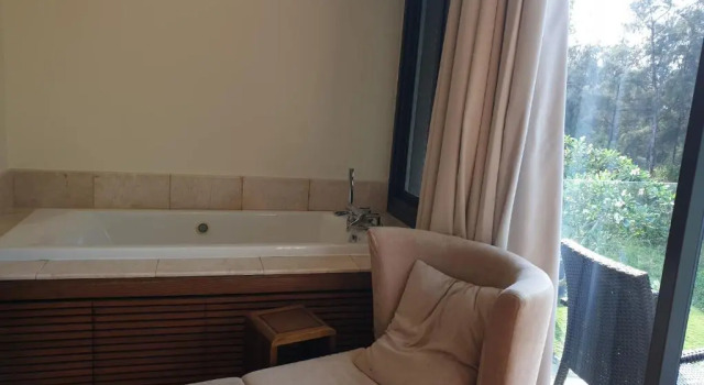 BOM HOMES- THE OCEAN VILLAS ĐÀ NẴNg, Book Hotel Hoteller i Da Nang med pool, nær Marble Sculptures, Swimmingpool