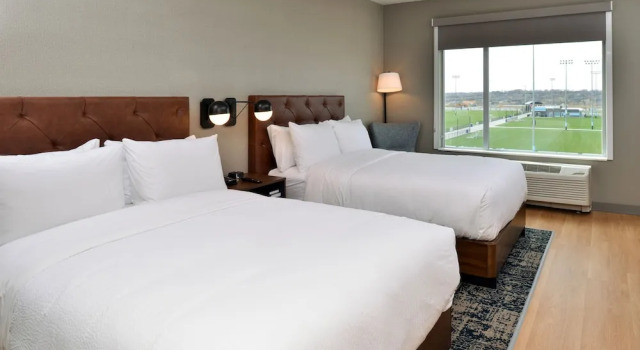 Четырёхместный номер Standard Four Points by Sheraton Kansas City Olathe