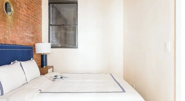 Апартаменты 428 Midtown Apartments