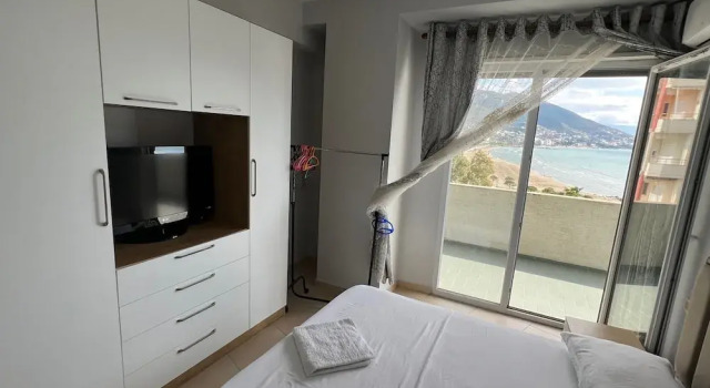 Beautiful 2 Bedroom Flat