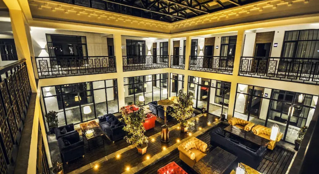 Moonlight Hotel
