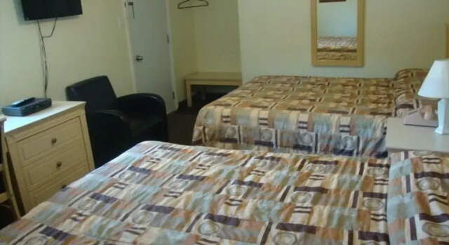 Четырёхместный номер Economy Hotel & Motel le Luxembourg