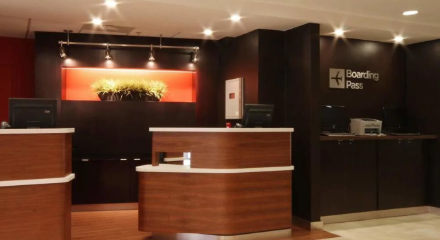 Courtyard by Marriott Chicago Bloomingdale, Забронировать Отель Отели Иллинойс 3 звезды, 3*