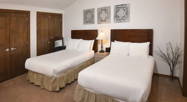 Lionshead Centre #307 3 Bedroom Condo by RedAwning, Забронировать Апартаменты/квартира Отели Вейл с бассейном, Бассейн