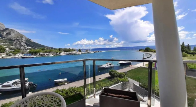 Apartment Iva, Book Lejlighed Hoteller i Split Region med parkering, Parkering