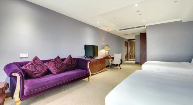 Четырёхместный семейный номер Standard Xiamen Tegoo Hotel