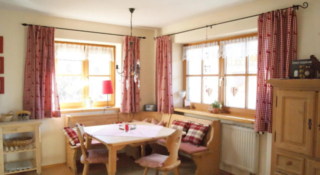 Allgäu-Moni Trauchgau, Rezervovat Hotel Hotely v Halblech s parkováním, Parkování
