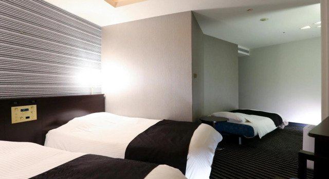 Отель APA Hotel & Resort Tokyo Bay Makuhari
