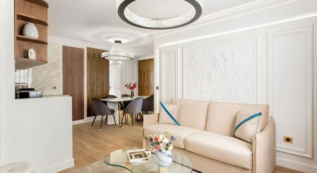 Апартаменты с видом на город Merveil Luxury Suites - Lenoir I-II-III