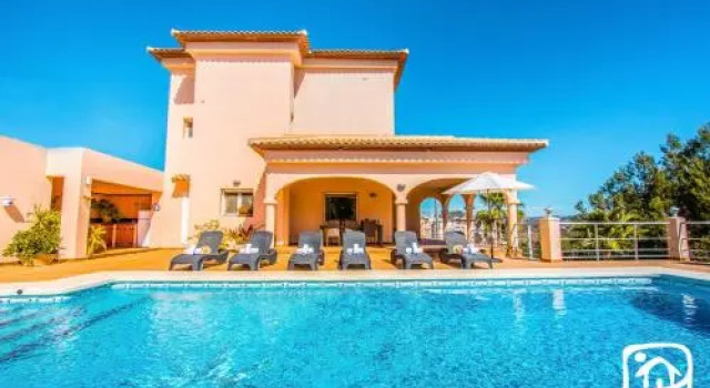 Abahana Villas Tina