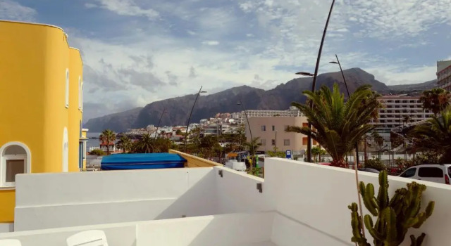 Апартаменты Perfect located 2 bedroom apartment with 2 Terrasse and 2 bathroom