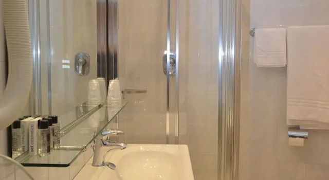 Номер Comfort с 2 комнатами с балконом Hotel Anthony