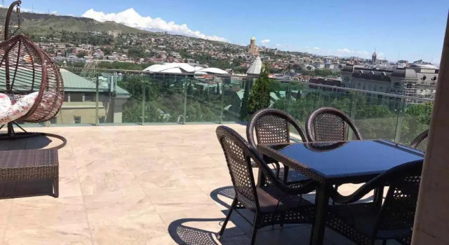 Апартаменты Lesya Apartment with Terrace