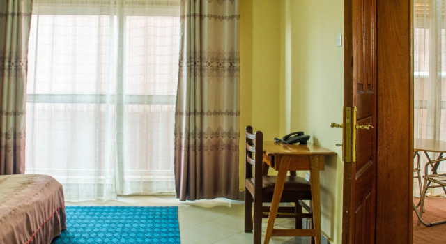 Pelikan Hotel, Boek Hotel Mbarara Western Uganda