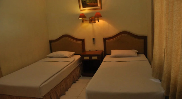Hotel Pramesthi Solo, Book Hotel Hoteller i Kartasura med parkering, Parkering