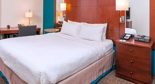 Четырёхместный люкс с 2 комнатами Residence Inn Pittsburgh North Shore