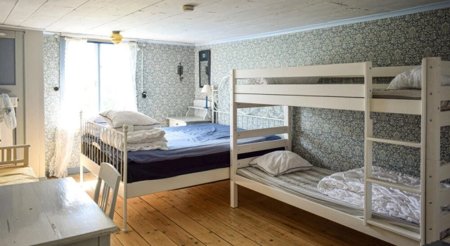 Nice Home in Vimmerby With 4 Bedrooms, Book Hotel Hoteller i Storebro med parkering, Parkering