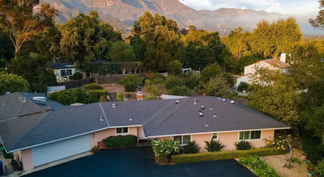 Коттедж East Valley Manor by Avantstay Minutes to the Beach