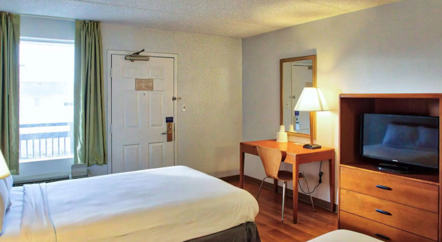 Motel 6-Buffalo, NY - Airport - Williamsville, Buchen Sie Motel Williamsville Buffalo