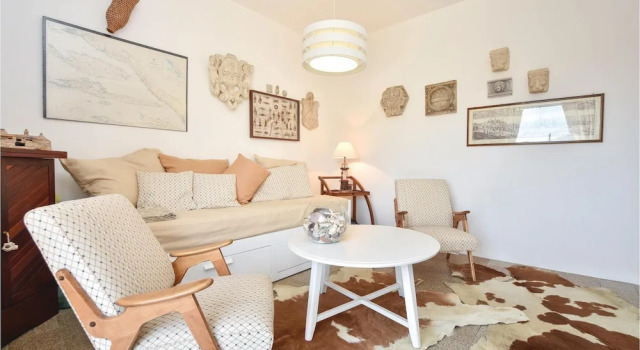 Stunning Home in Basina w/ Wifi and 2 Bedrooms, Prenota Casa vacanze Basina 