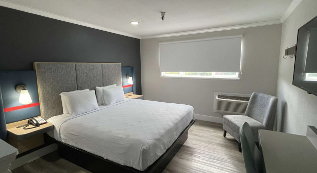 Люкс The Midtowner Hotel, SureStay Collection by Best Western
