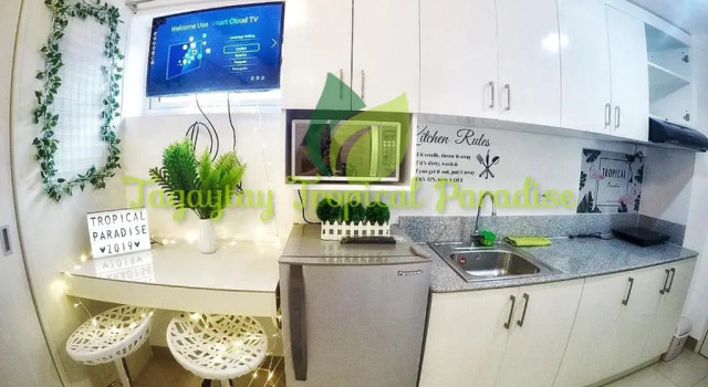 Апартаменты PS4+NETFLIX+TV PLUS Tagaytay Tropical Staycation at SMDC