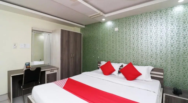 Hotel Taj Palace By OYO Rooms, Rezervovat Hotel Tarapith West Bengal
