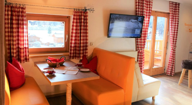 Apart Ursus Hinterthal, Rezerwuj Hotel Hotele w Salzburg z parkingiem, Parking