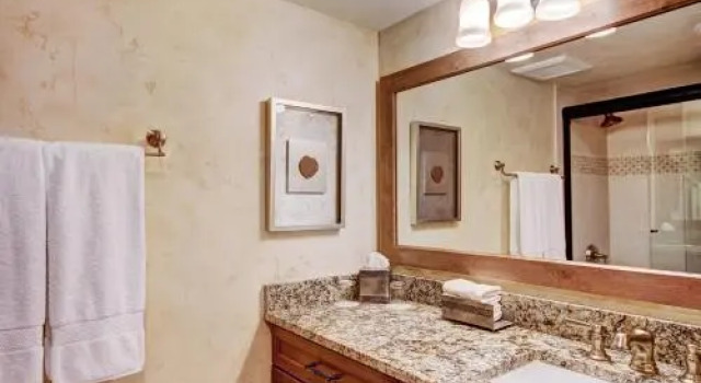 Lodge at Vail Dog Friendly C252, Забронировать Апартаменты/квартира Отели Вейл с парковкой, Парковка