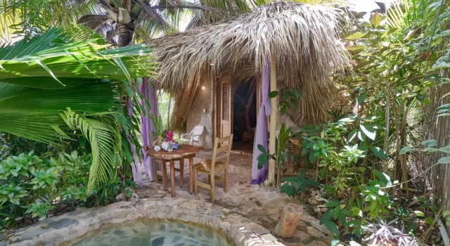 Бунгало c 1 комнатой CHALET TROPICAL Hotel & Pool Bar Restaurant