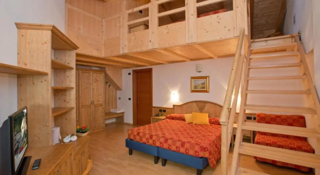 Семейный номер Superior Hotel Garni Le Corti