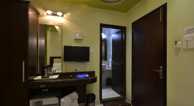 Hotel Central Residency