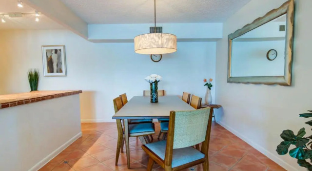 Апартаменты с 2 комнатами с видом на воду Beach Haus Bal Harbour