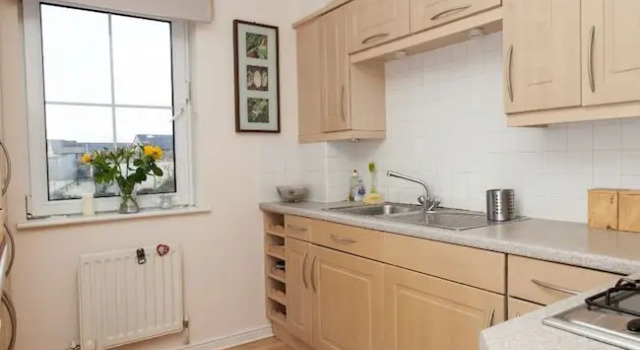 Cozy, Complete Flat for 4 in Leith, Prenota Hotel Leith 