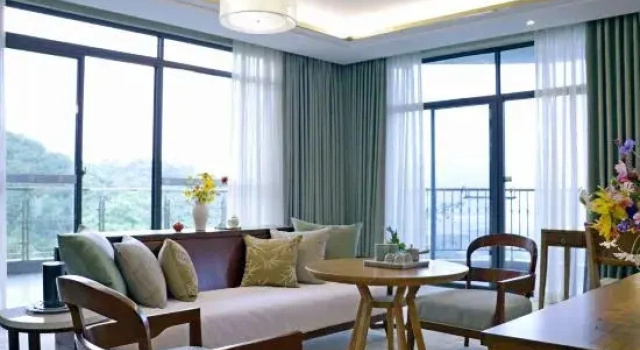 Четырёхместный семейный люкс Xihai Hot Spring Holiday Hotel